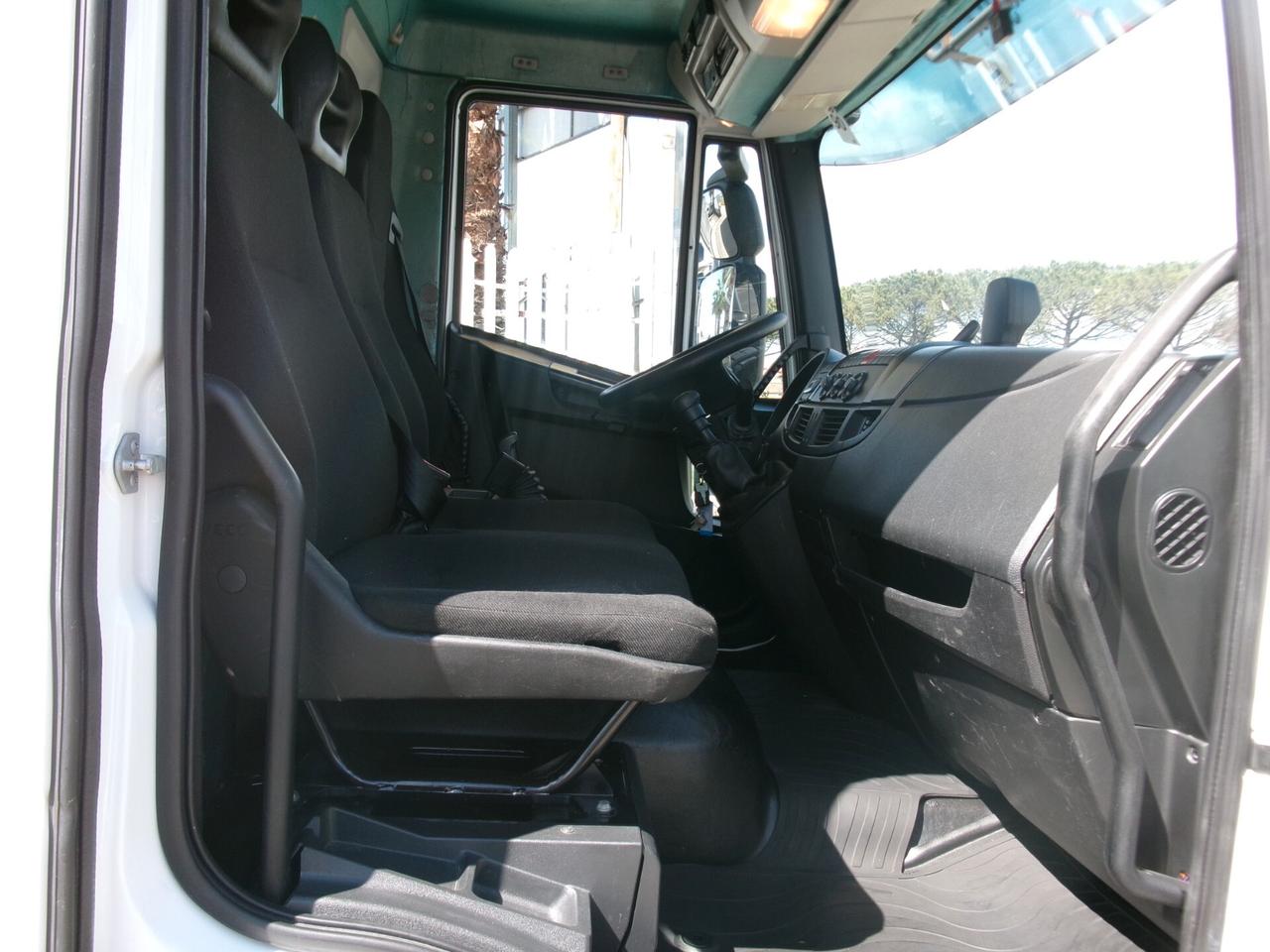 Iveco EUROCARGO 120/25 E6 FRIGO+PEDANA FRC 09/28