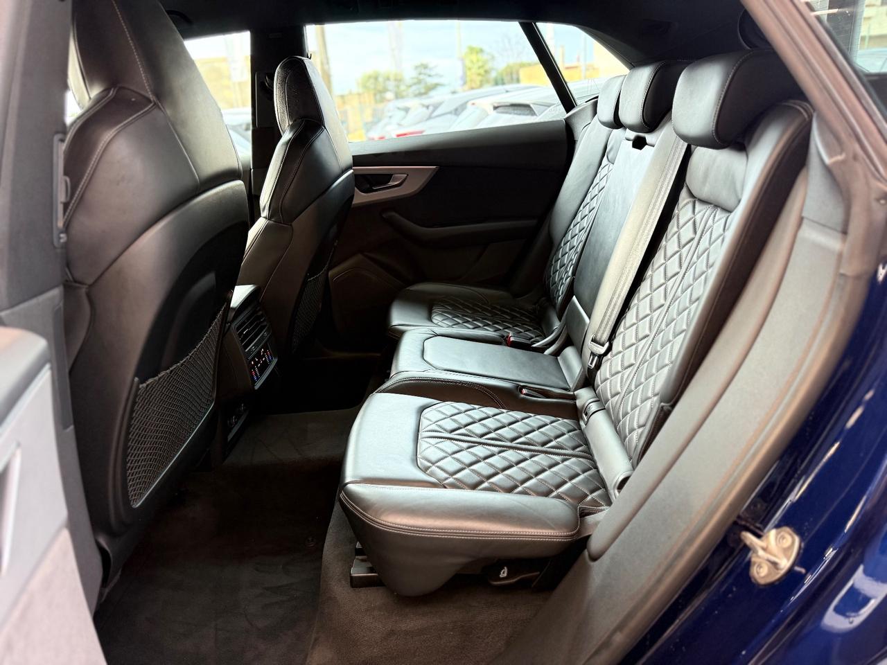 Audi Q8 50 TDI 286 CV quattro tiptronic Sport
