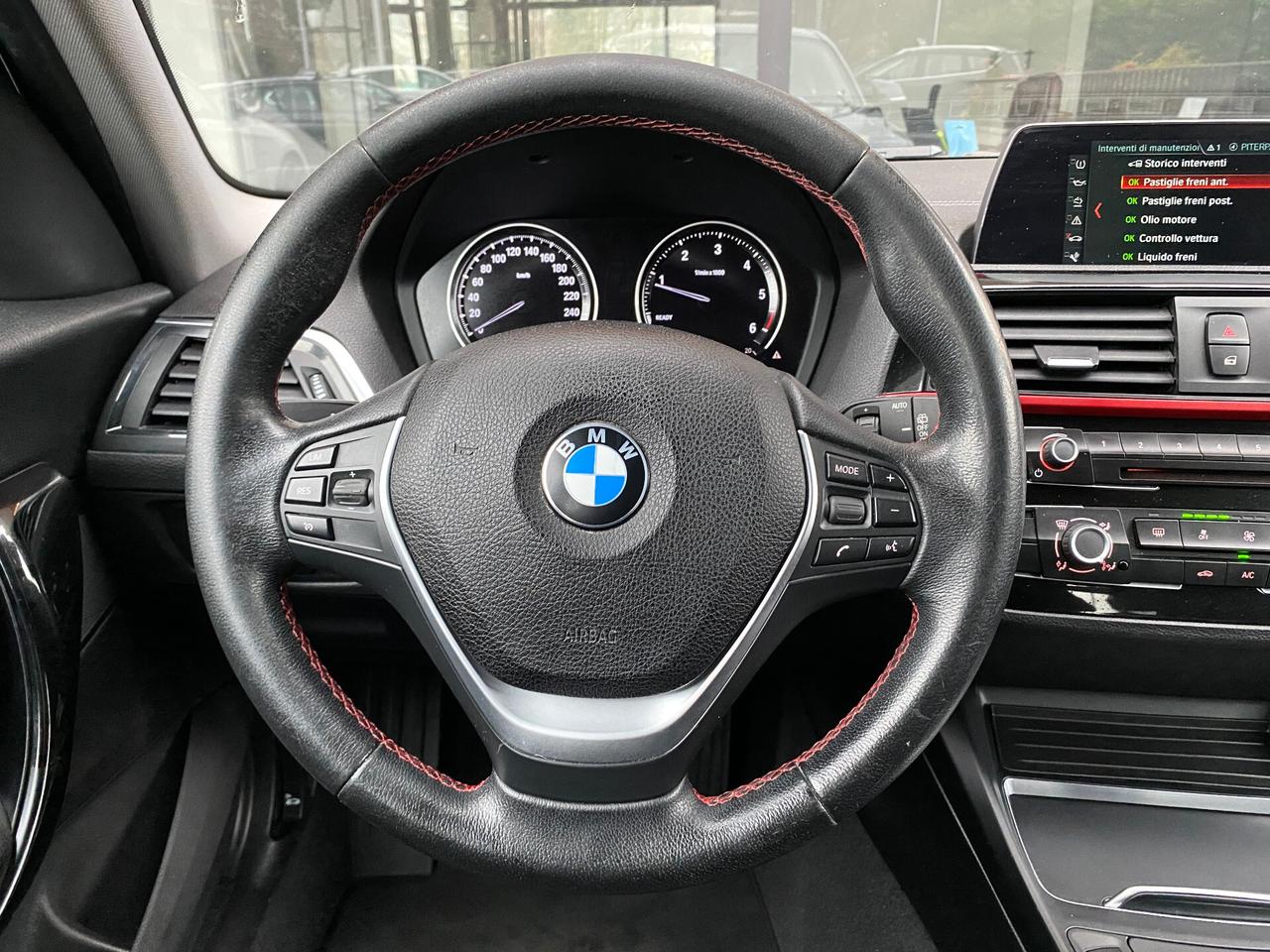 Bmw 118 118d 5p. Sport