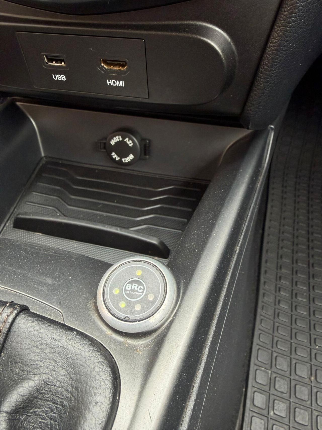 SSANGYONG XLV 1.6 GPL
