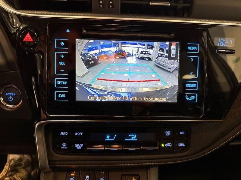 Toyota Auris Hybrid Lounge