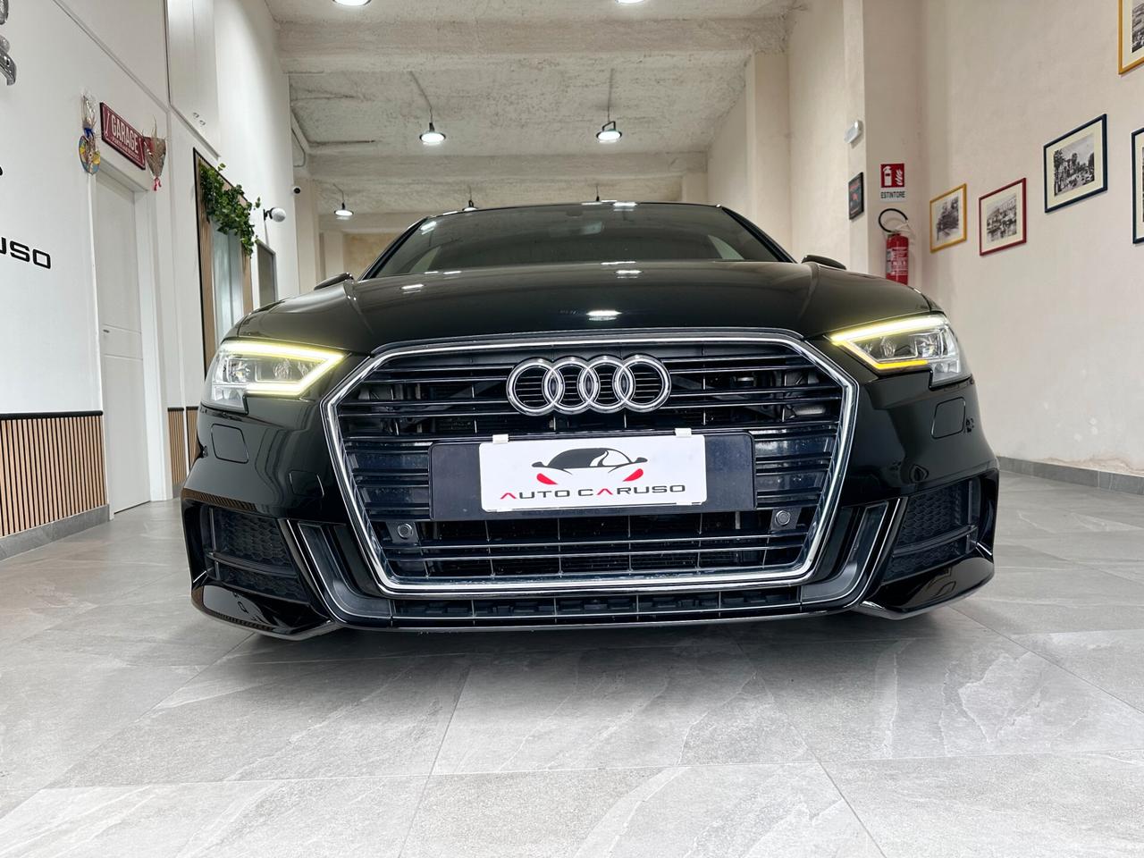Audi A3 2.0 TDI S LINE - MANUALE - DA VETRINA - FULL