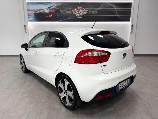 KIA Rio 1.1 CRDi 5p. Cool