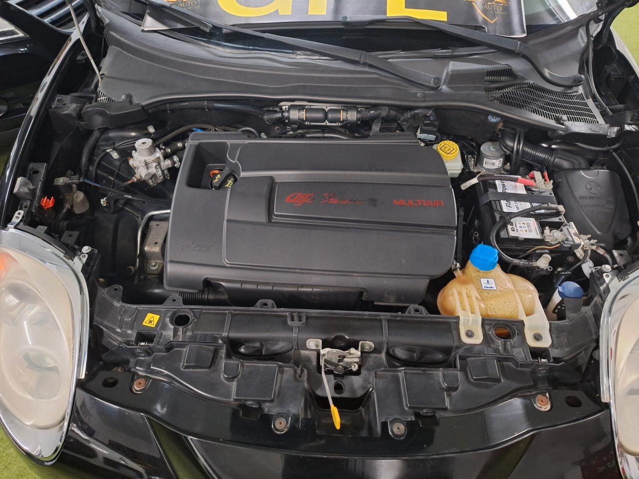 Alfa Romeo MiTo 1.4 105 CV M.air S&S Distinctive Sport Pack