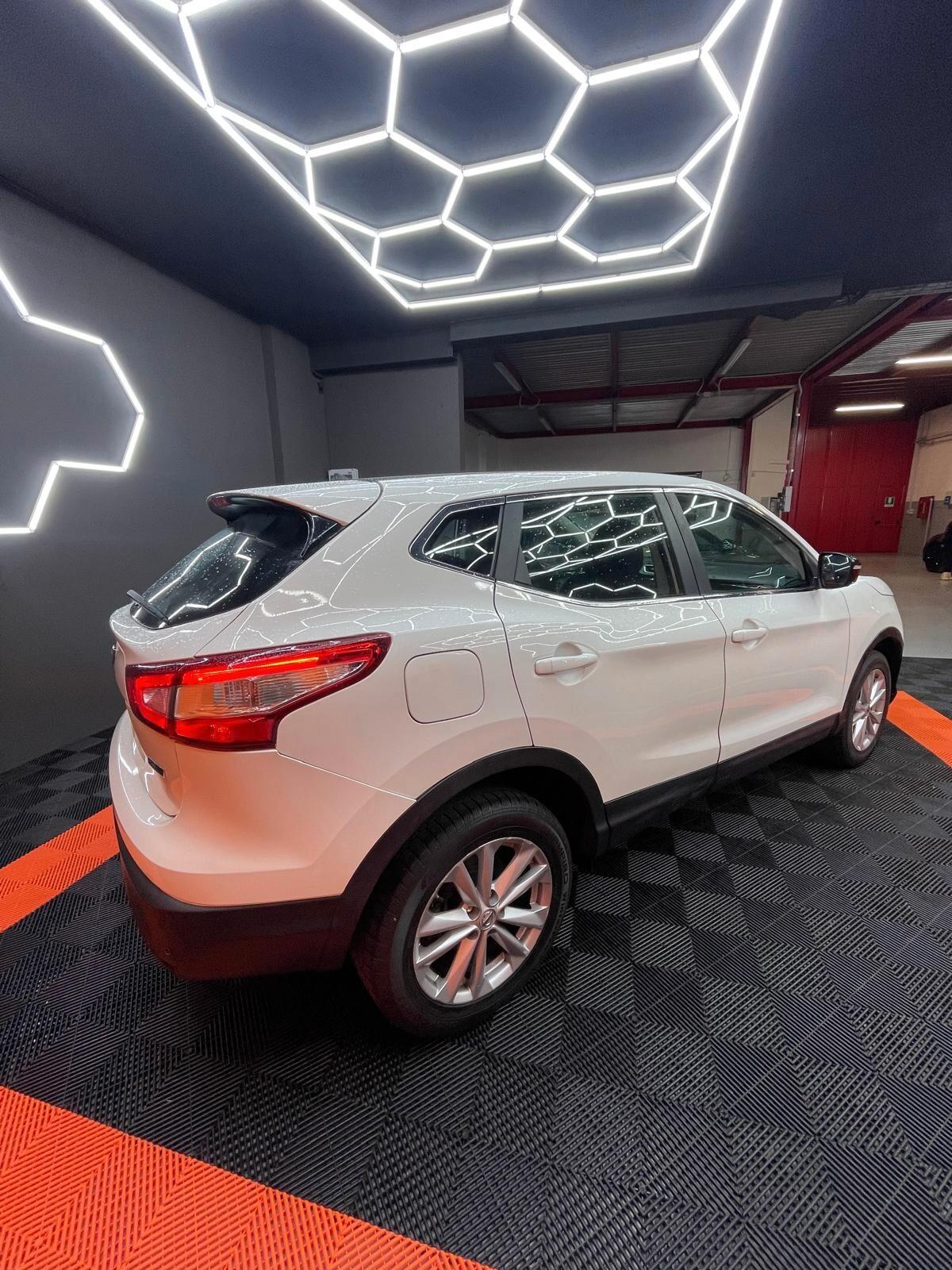 Nissan Qashqai 1.5 dCi DPF Visia