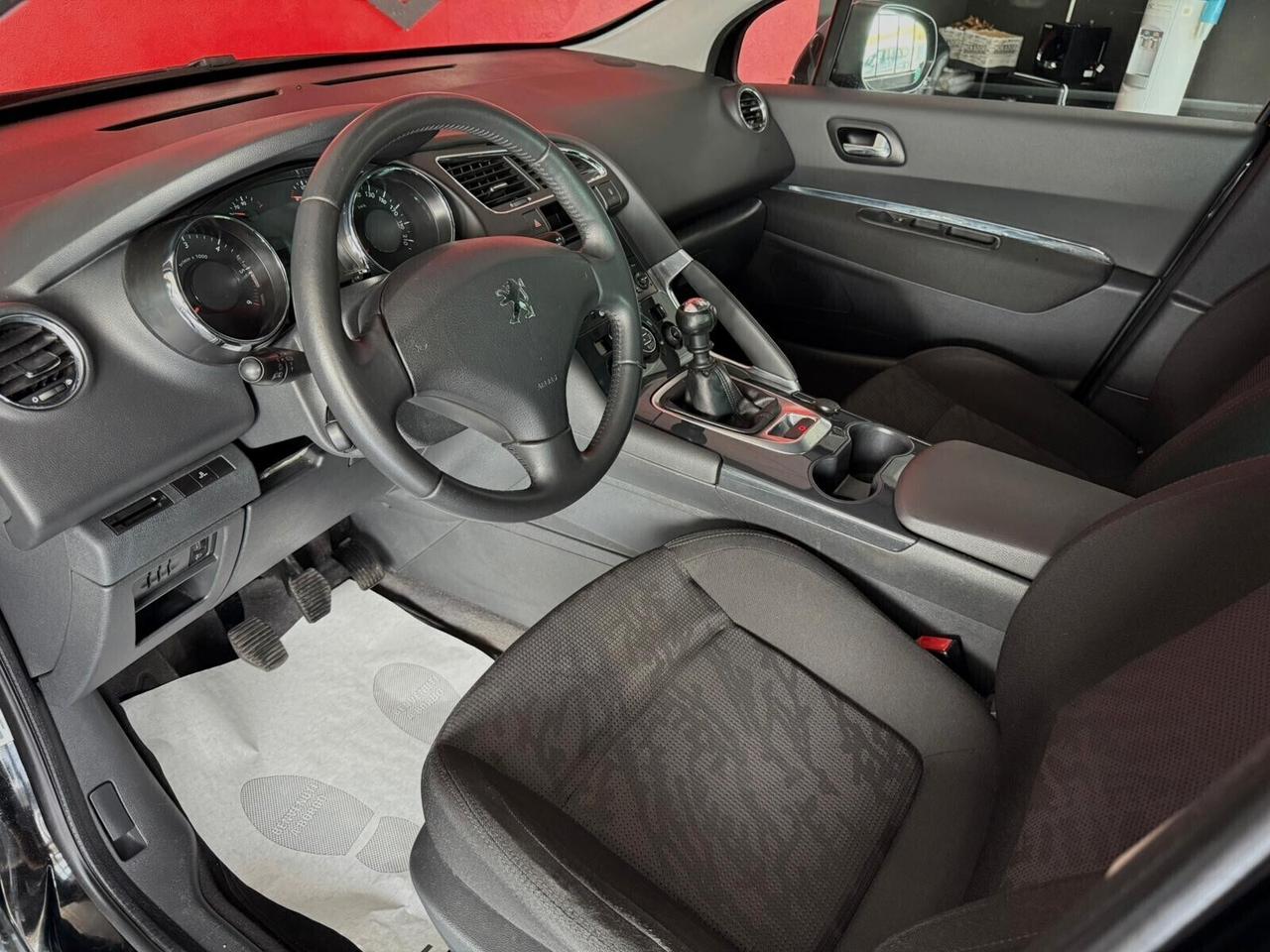 Peugeot 3008 1.6 HDi 110CV Business