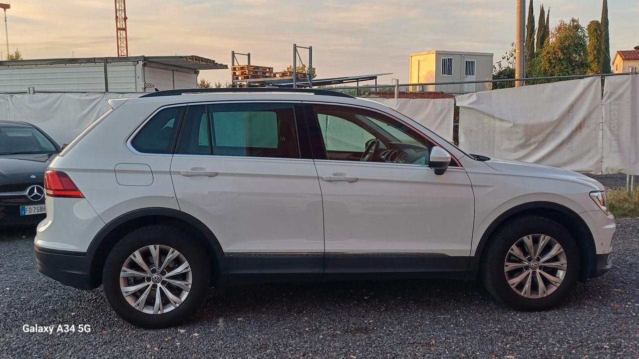 Volkswagen Tiguan 1.6 TDI SCR Style BlueMotion Technology