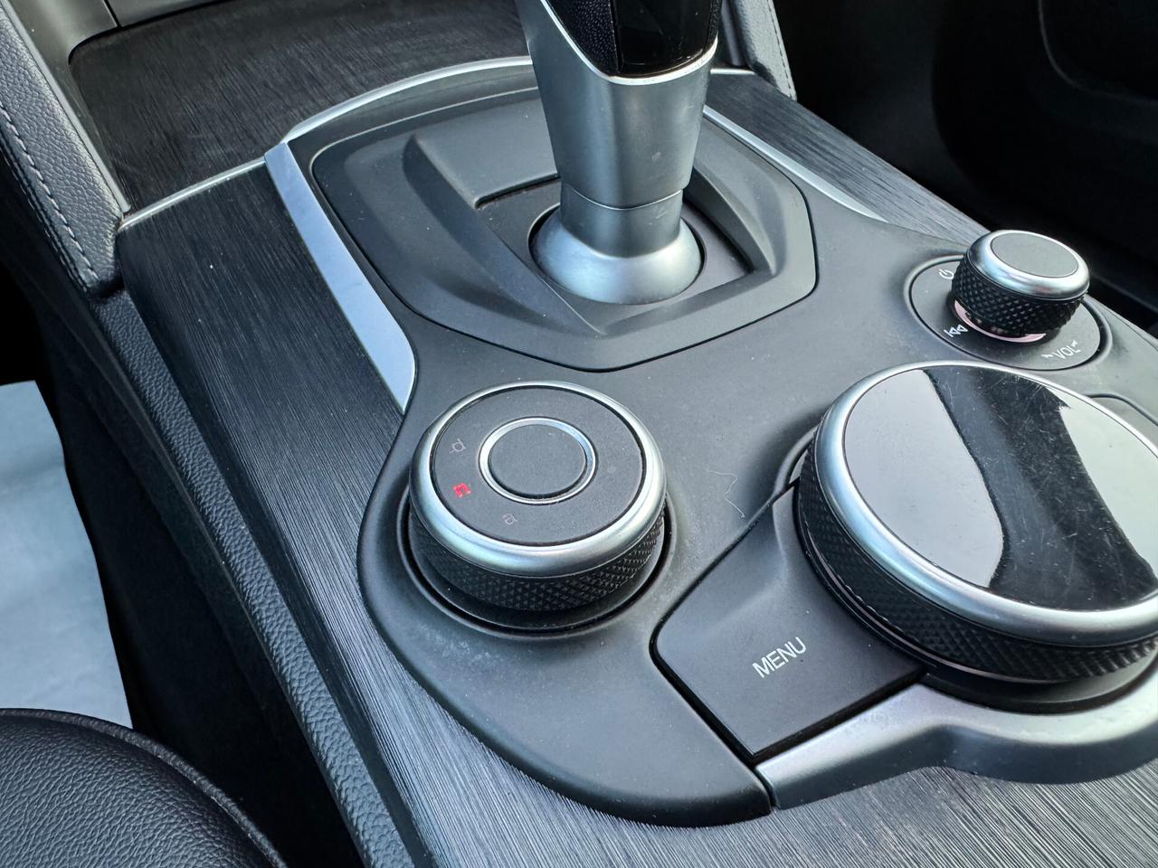 Alfa Romeo Stelvio 2.2 Turbodiesel 210 CV AT8 Q4 Super