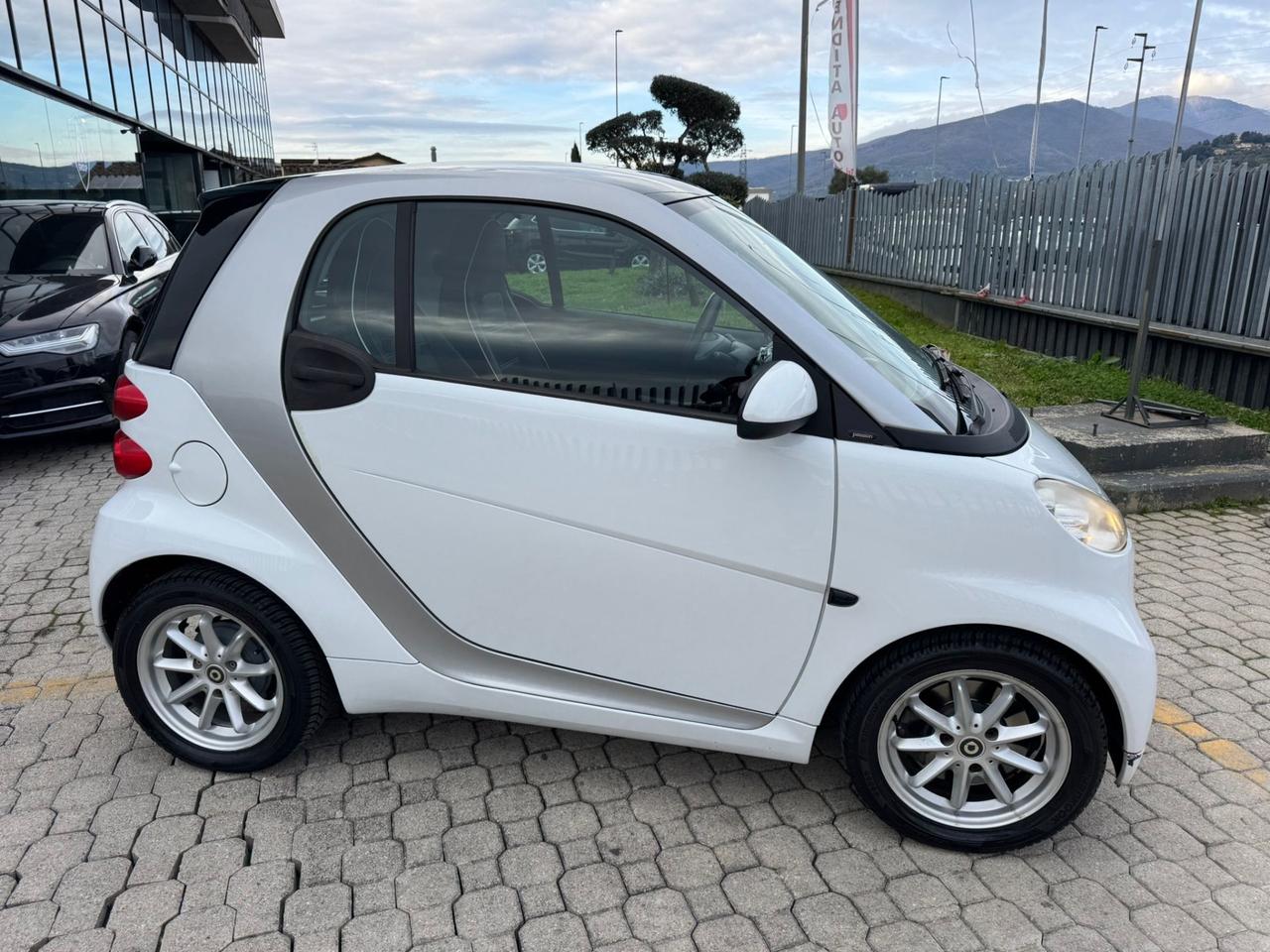 Smart ForTwo 1000 52 kW coupé passion