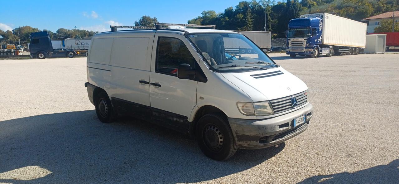 Mercedes Benz Vito
