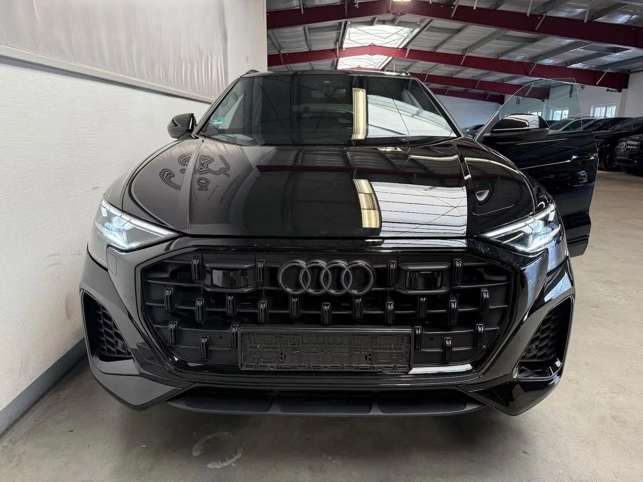 Audi Q8 SUV TDI QUATTRO S-LINE EDITION/TETTO/HEAD-UP DISPLAY/MATRIX/BANG & OLUFSEN
