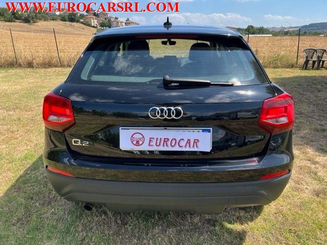 AUDI Q2 30 TFSI Business