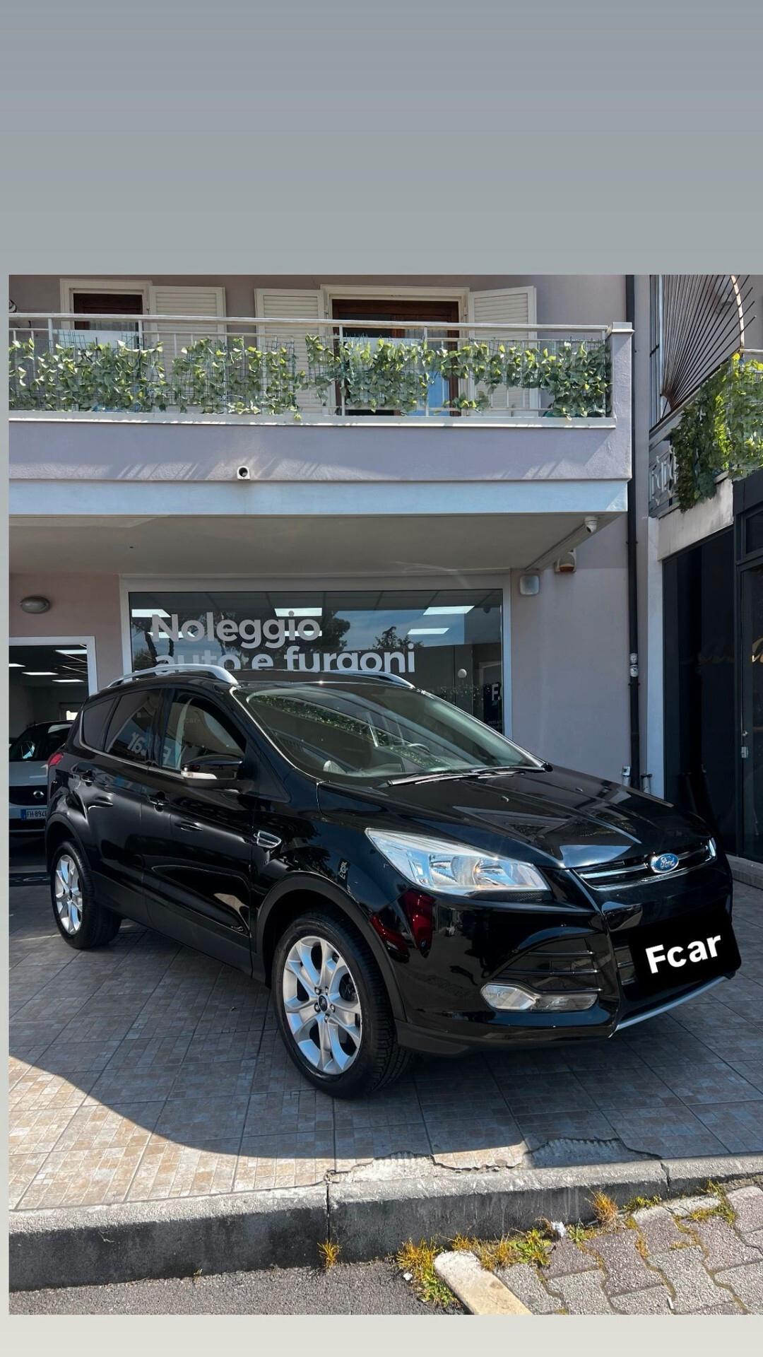 Ford Kuga 2.0 TDCI 150 CV S&S 2WD Titanium