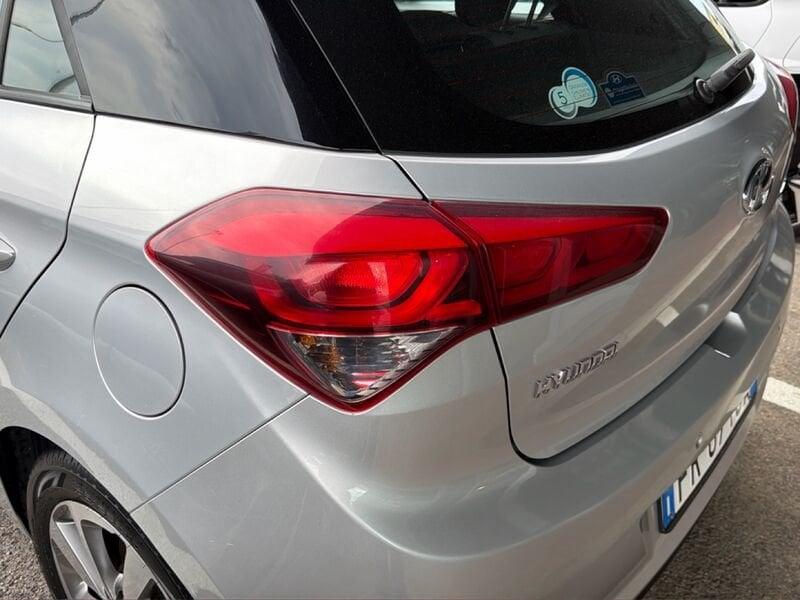 Hyundai i20 i20 5p 1.1 crdi Login 75cv