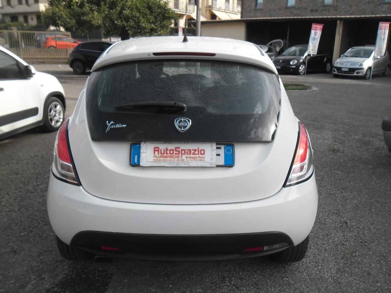 Lancia Ypsilon 1.2 69 CV 5 porte Gold