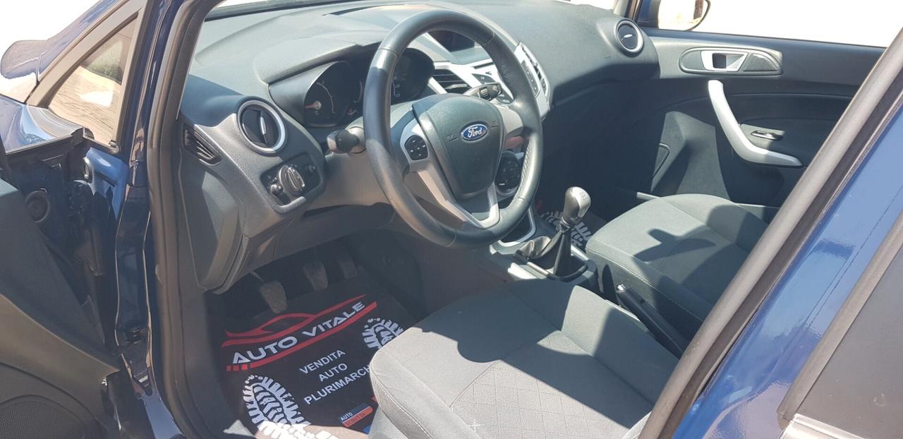 Ford Fiesta 1.4 TDCi 70CV 5 porte Titanium UNICO PROPRIETARIO