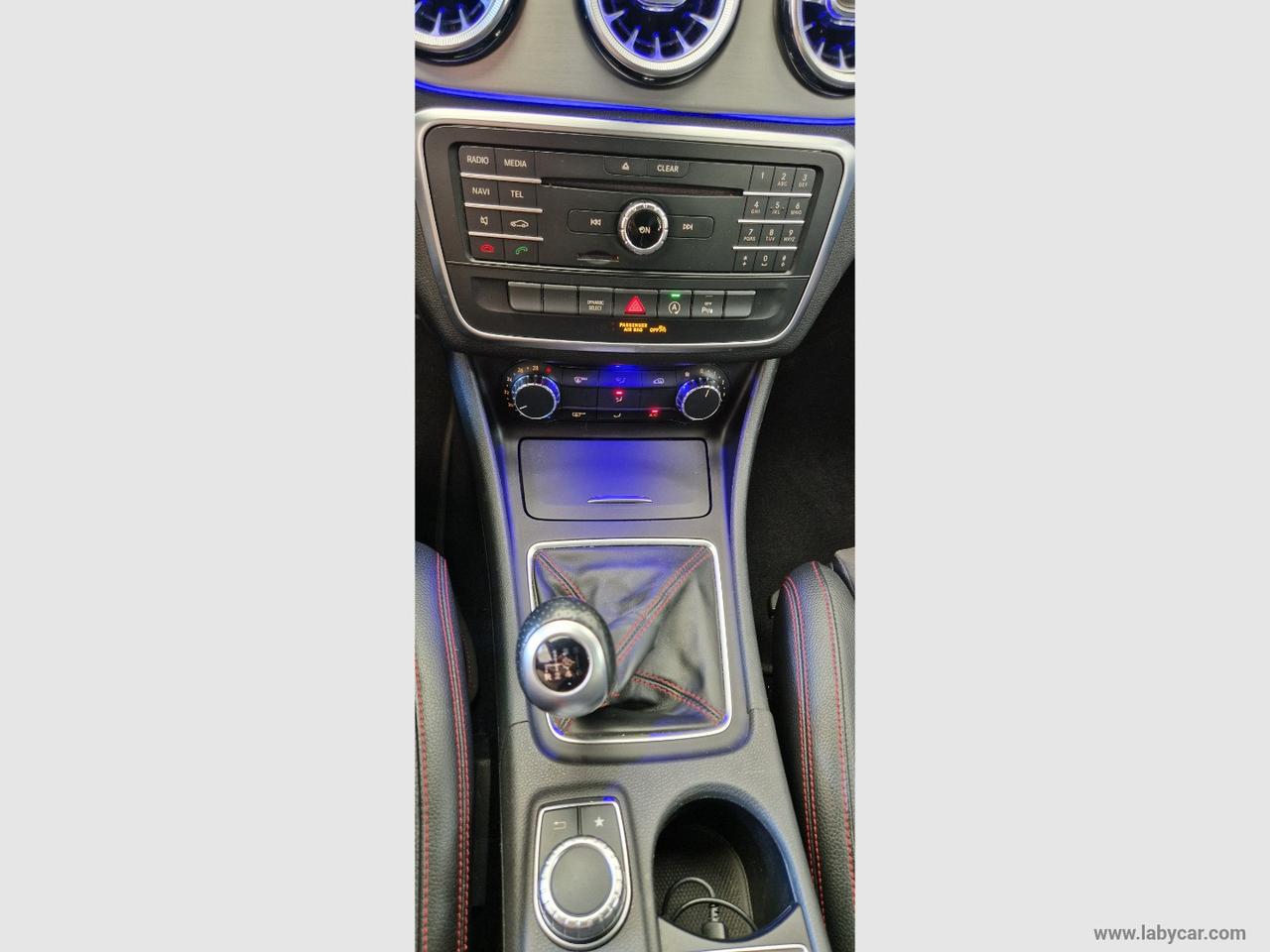MERCEDES-BENZ GLA 200 d Premium