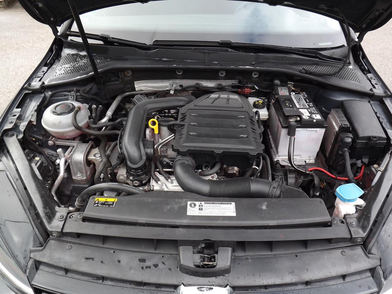Volkswagen Golf 1.0 TSI 85 CV 5p. Trendline BlueMotion Technology