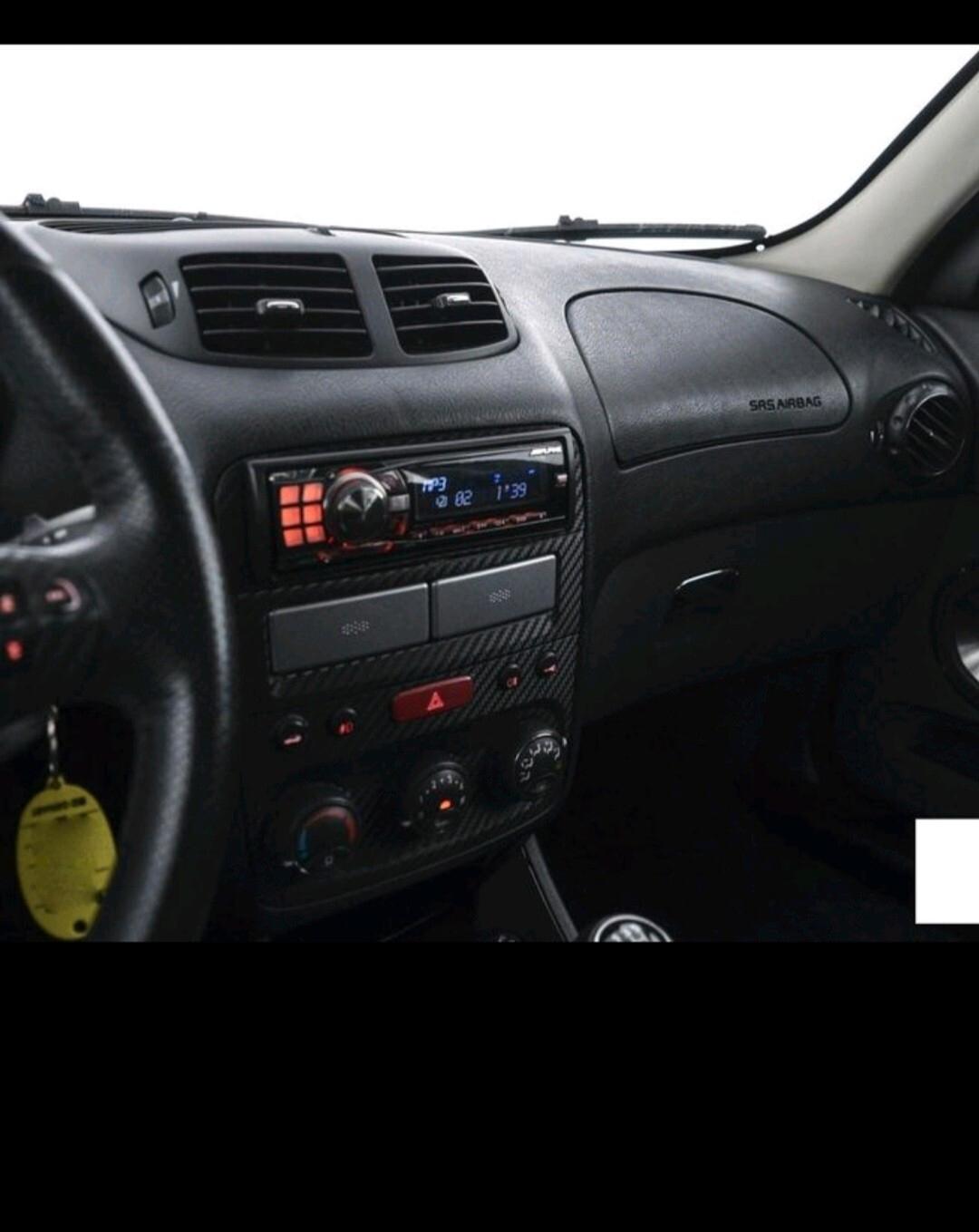 Alfa Romeo 147 1.9 JTD (120) 3 porte Black Line 2008