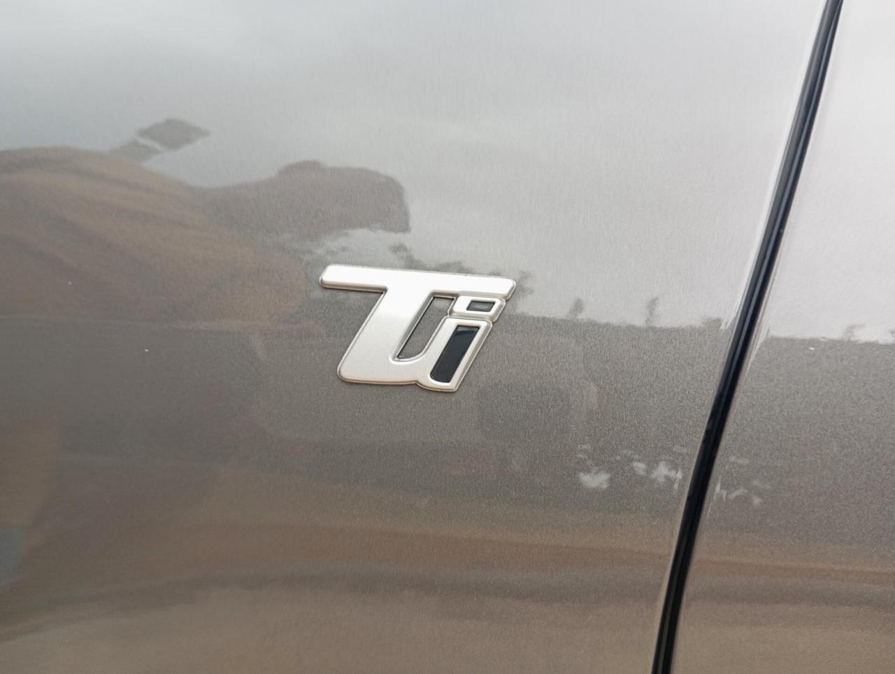 Alfa Romeo Tonale 1.5 160 CV MHEV TCT7 Tributo Italiano