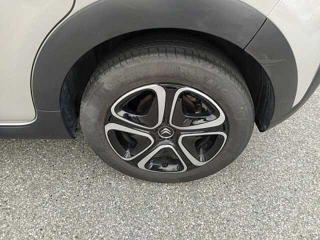 Citroen C3 1.2 PureTech 110cv PLUS AZIENDALE