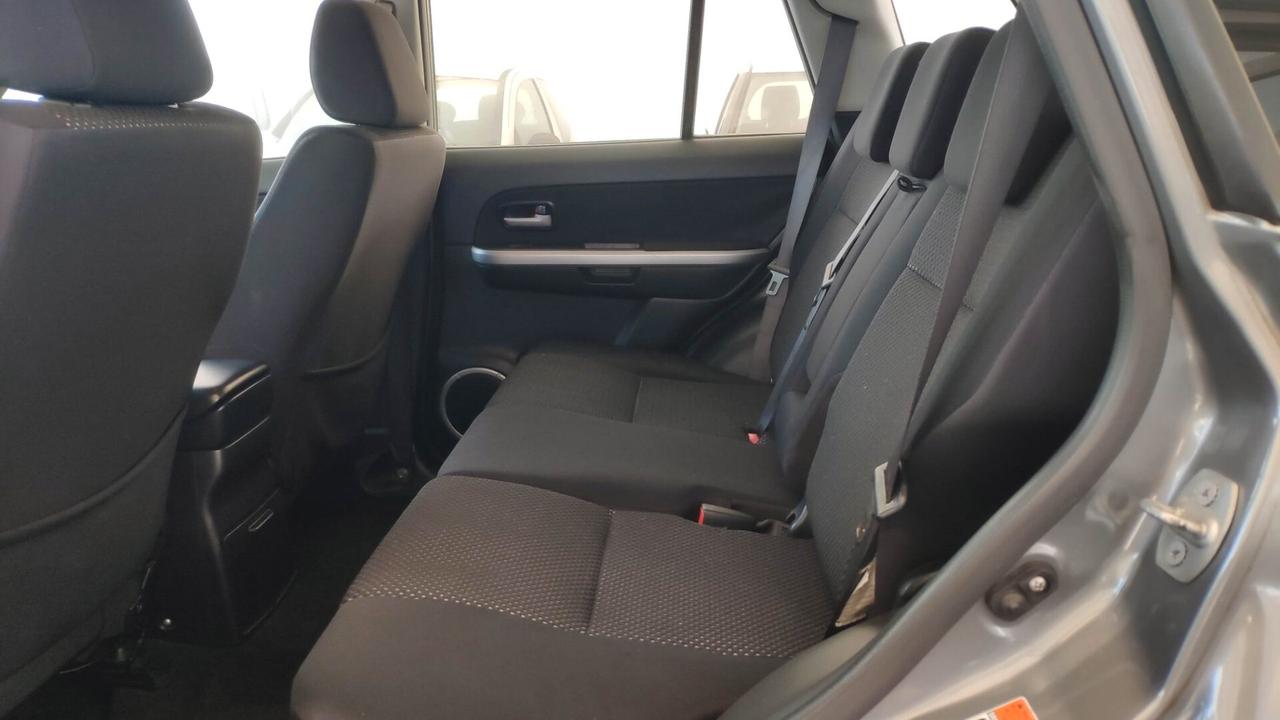 Suzuki Grand Vitara 1.9 DDiS 5 porte