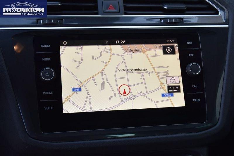 Volkswagen Tiguan 2.0 TDI SCR DSG Business BMT *NAVIGATORE*