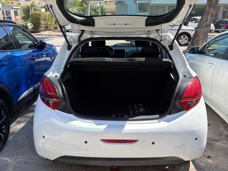 Peugeot 208 208 5p 1.0 puretech Active 68cv