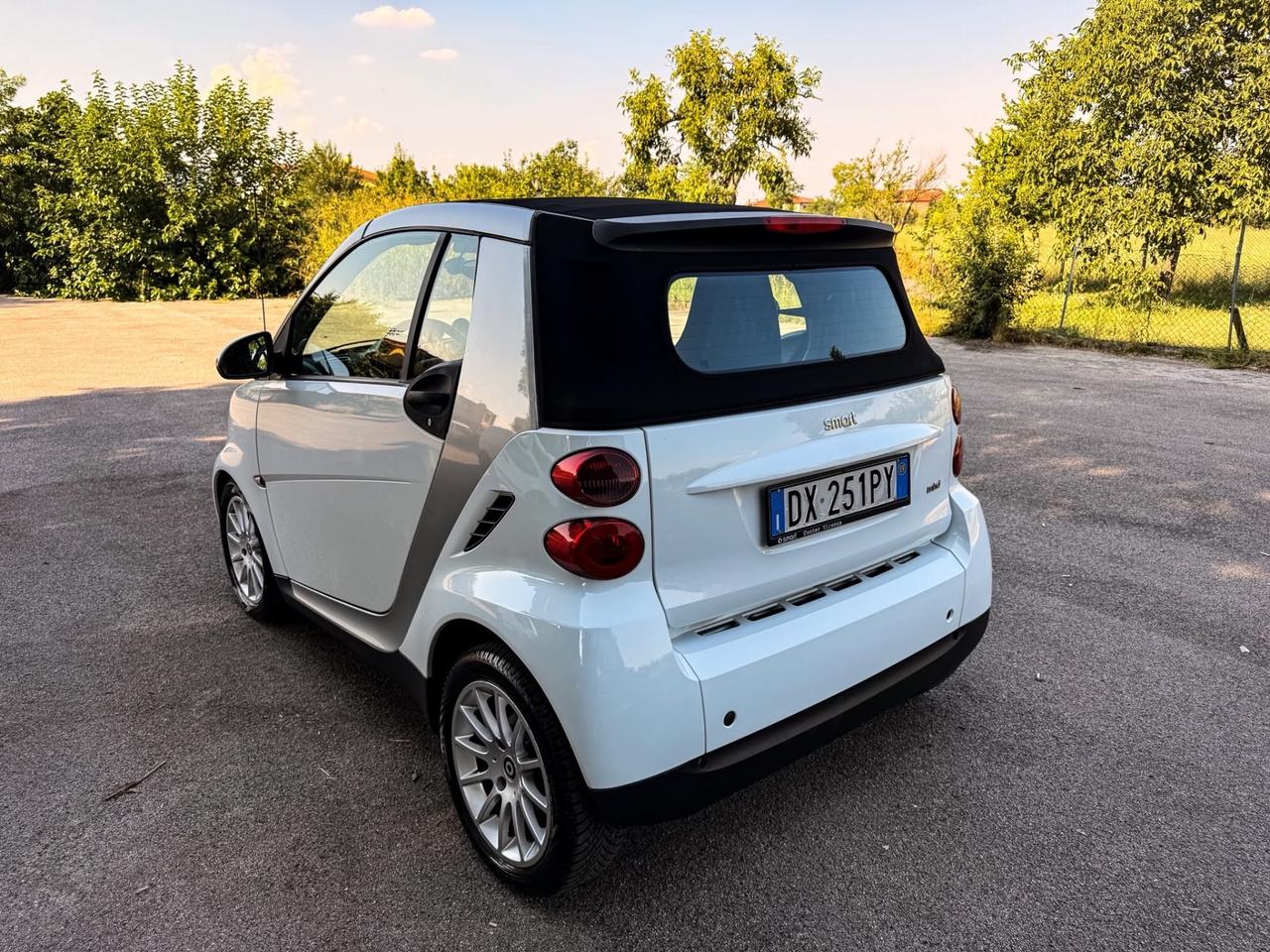 Smart ForTwo 1000 62 kW cabrio passion