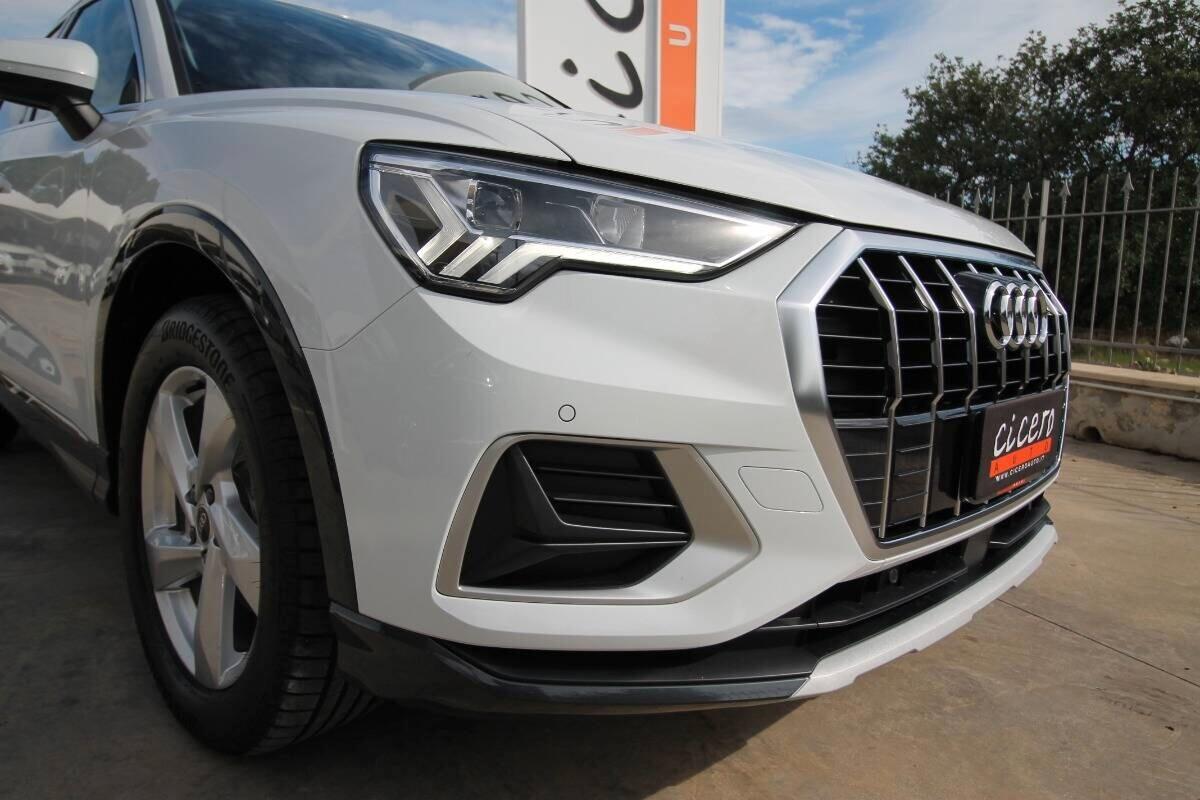 Audi Q3 35 TDI S tronic Business Advanced 2024
