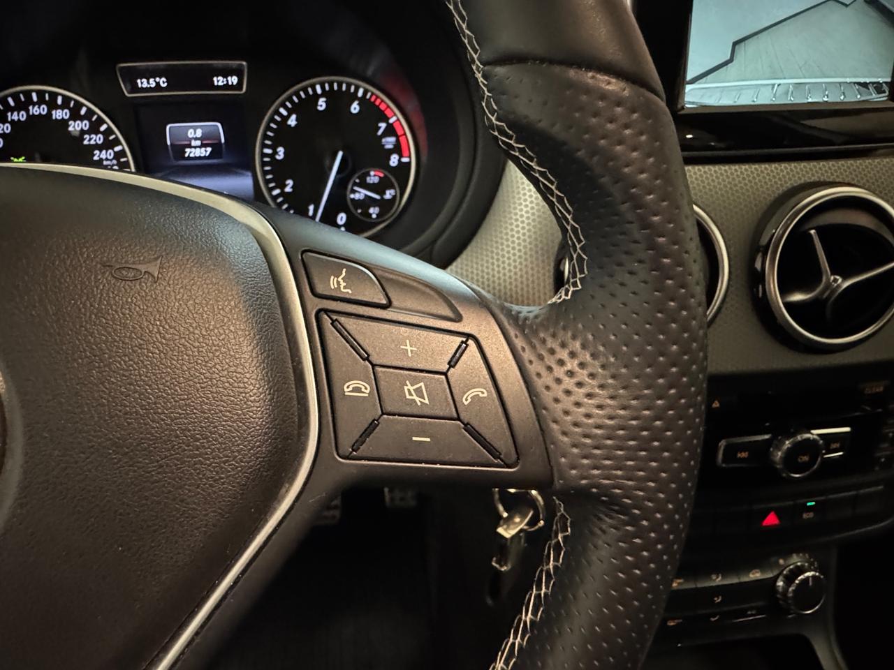 Mercedes-benz B 180 Premium Navi Camera Bluet Vetri Scuri Xeno Led Tagliandi MB