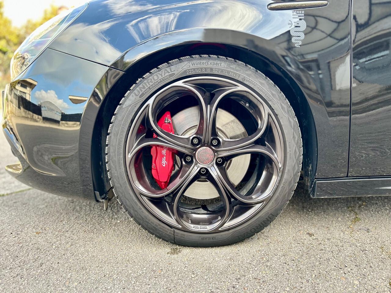 Alfa Romeo Giulietta 1.6 JTDm - CARBON EDITION !!