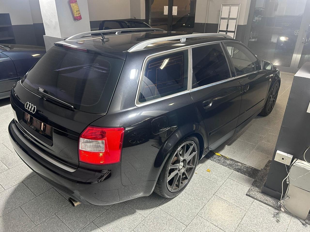 Audi S4 4.2cc 345cv V8 NO SUPERBOLLO