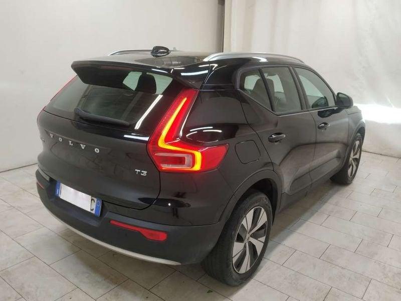 Volvo XC40 1.5 t3 Momentum Pro 163cv my21