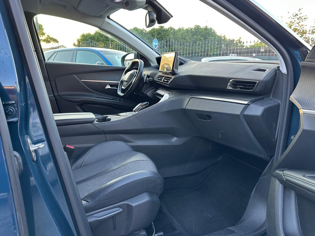 Peugeot 3008 1.5 HDI 130 EAT8 Allure Pack 2022