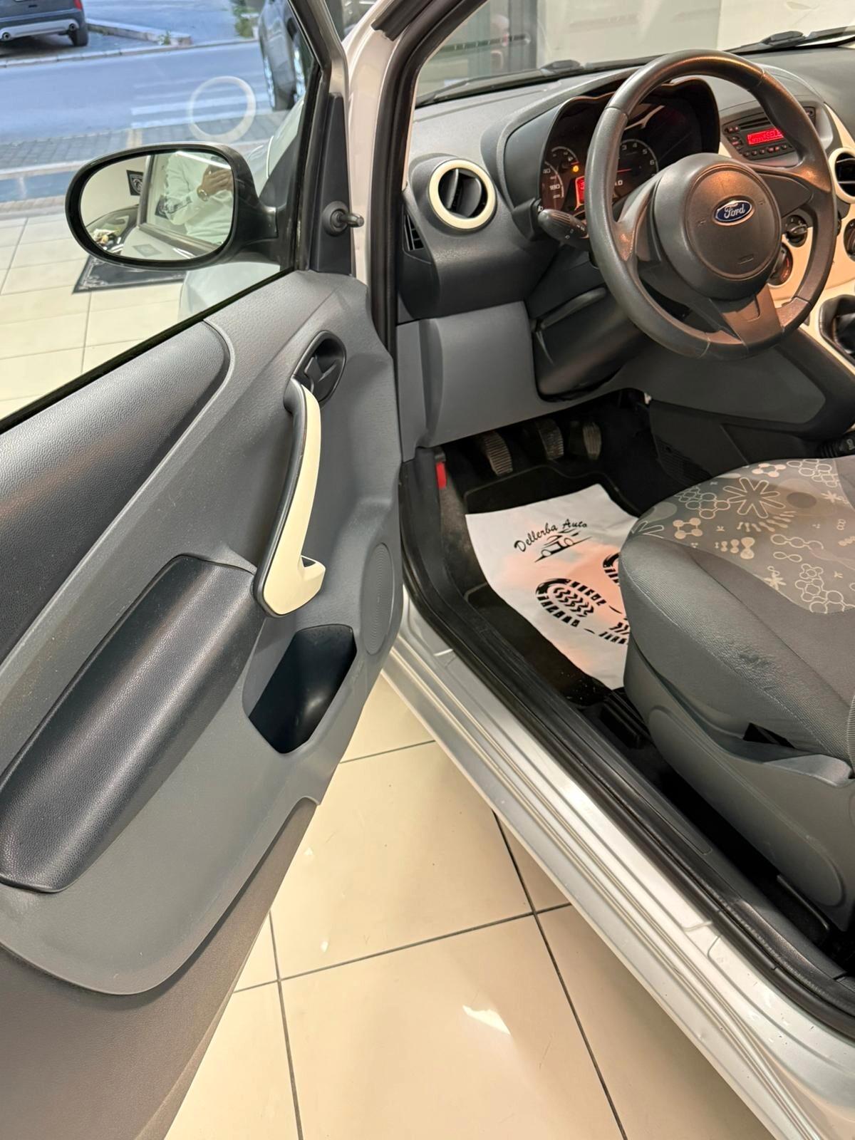 Ford Ka Ka+ 1.2 8V 69CV Titanium