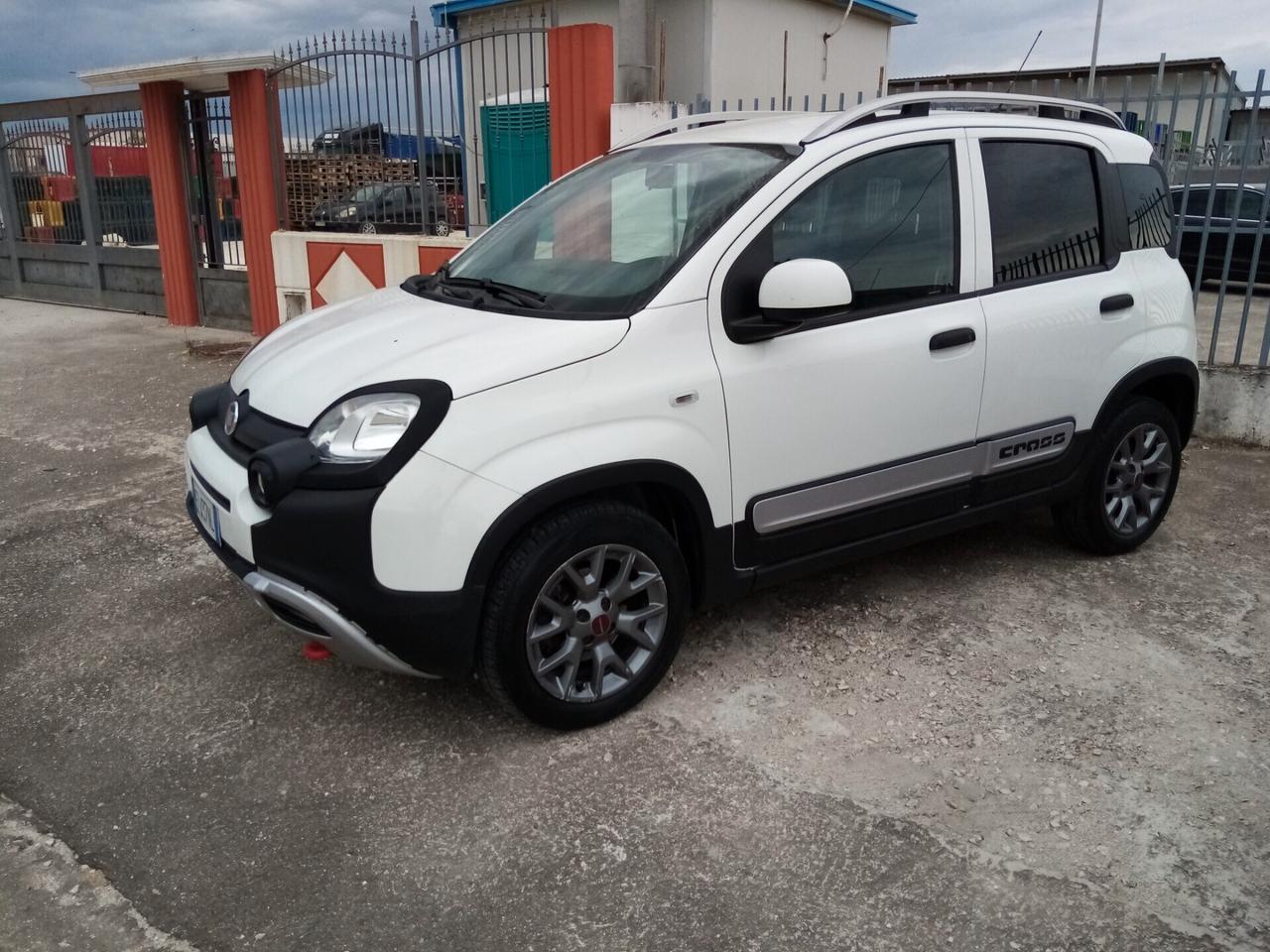 Fiat panda cross cc1300 Multijet