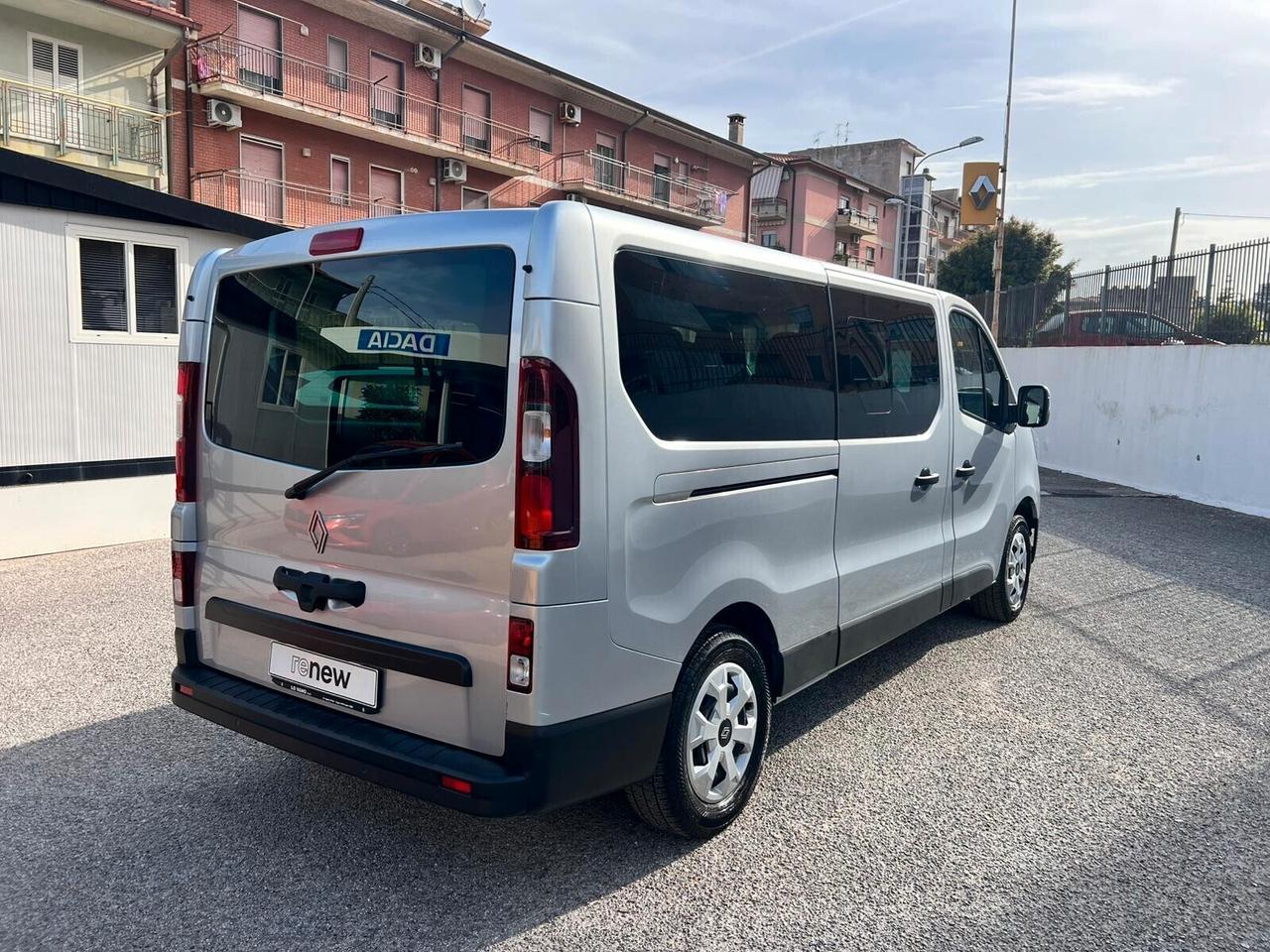 Renault Trafic BluedCi 150CV MY 24 9 POSTI PC-TN Authentic