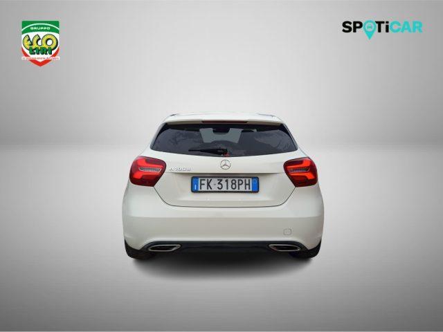 MERCEDES-BENZ A 180 d Sport- NIGHT PACK