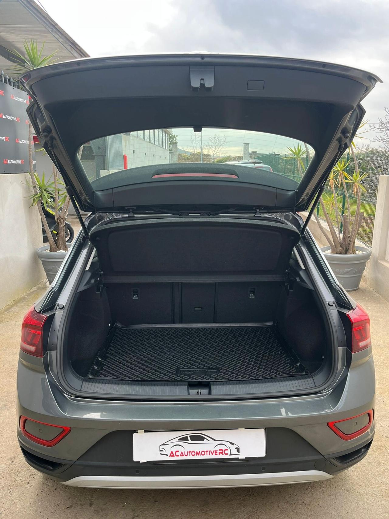 Volkswagen T-Roc 1.0 TSI Life