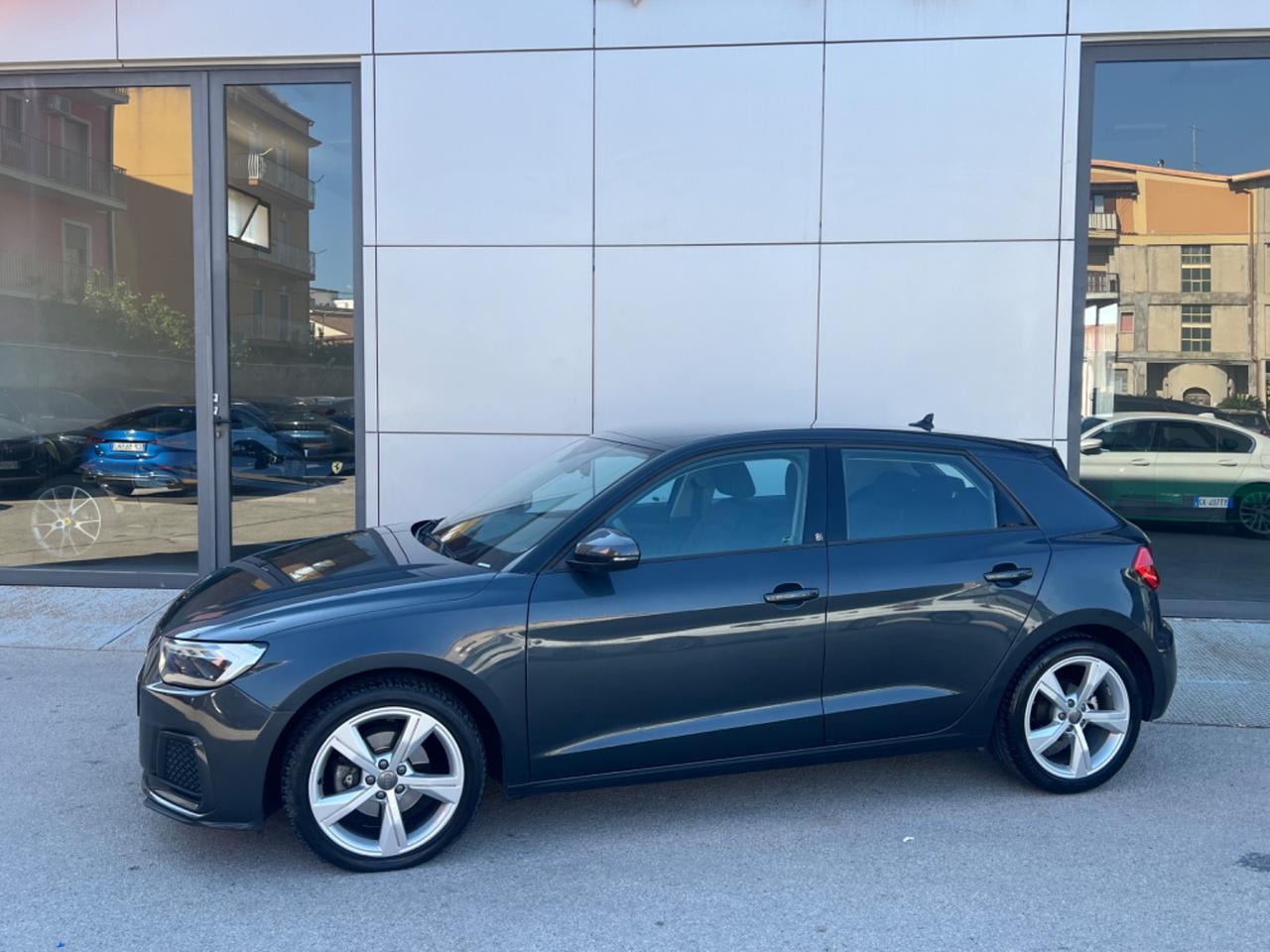 Audi A1 Sportback 30 1.0 tfsi 116cv s-tronic