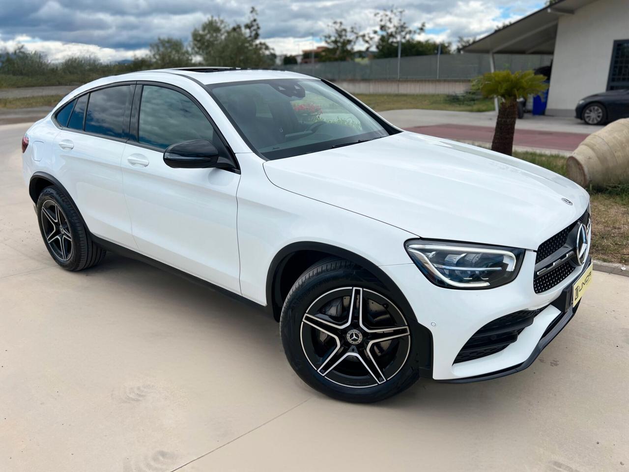 Mercedes-benz GLC 220 d COUPE' 194CV AMG Premium Plus 4MATIC IV ESPOSTA