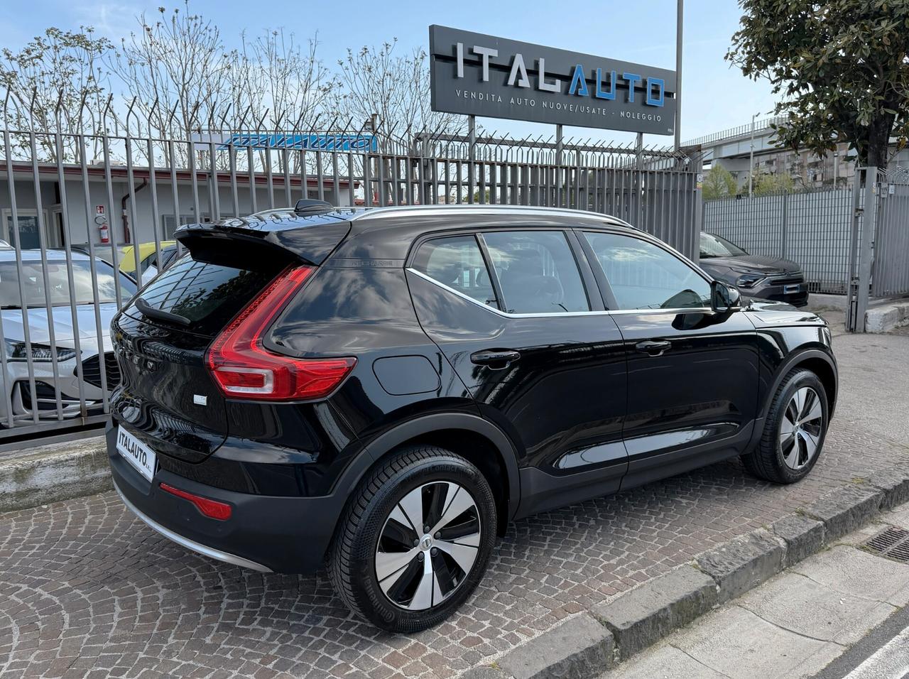 Volvo XC40 T4 Recharge Plug-in Hybrid automatico Plus Bright