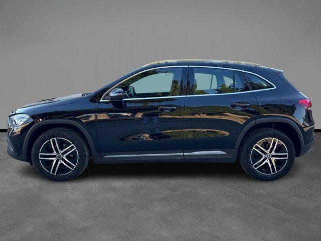 MERCEDES-BENZ GLA 180 d Automatic Sport