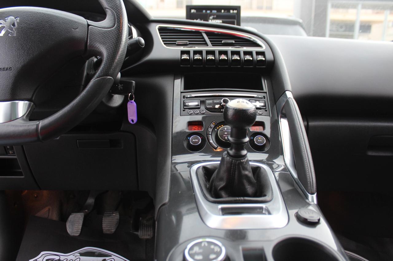 Peugeot 3008 1.6 HDi 115CV Style