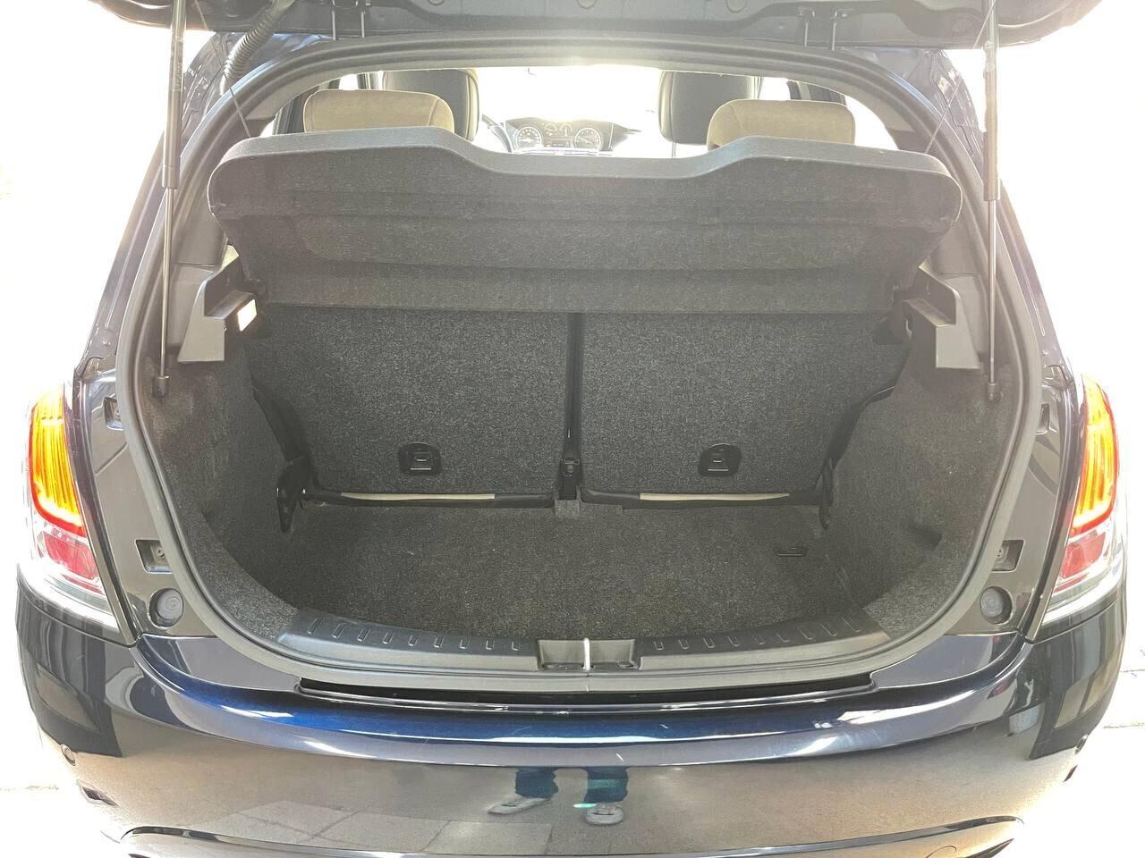 Lancia Ypsilon 0.9 TwinAir 85 CV Mya