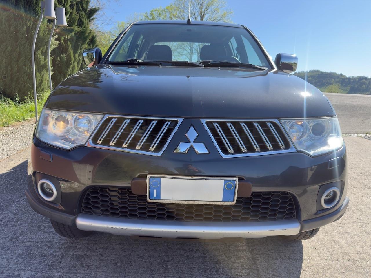 Mitsubishi L200 2.5 DI-D/178CV CC Intense Tender Chassis Fleet