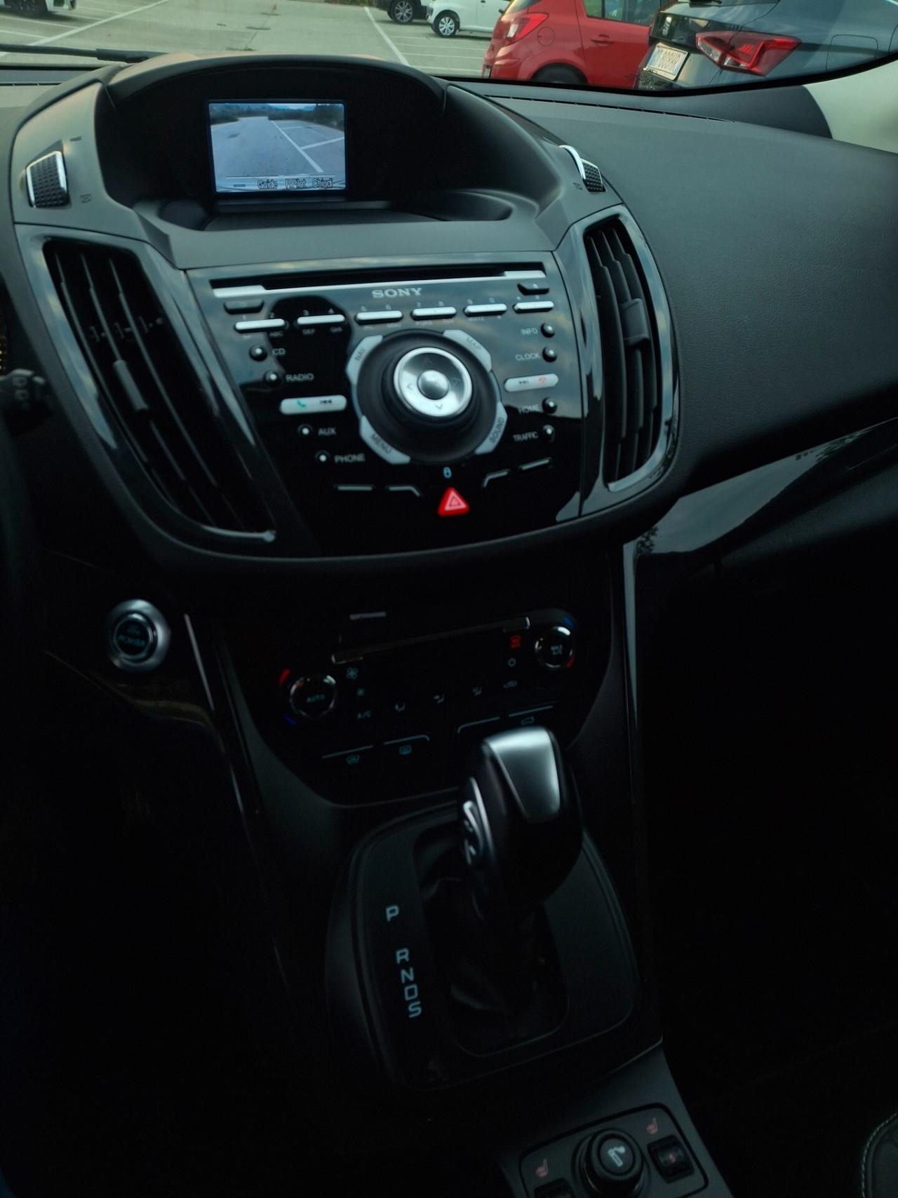 Ford Kuga 2.0 TDCI 163 CV 4WD Powershift Titanium
