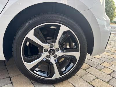 Audi A1 Sportback 30 1.0 tfsi S Line Edition 110cv APP CONNECT-LED-17"