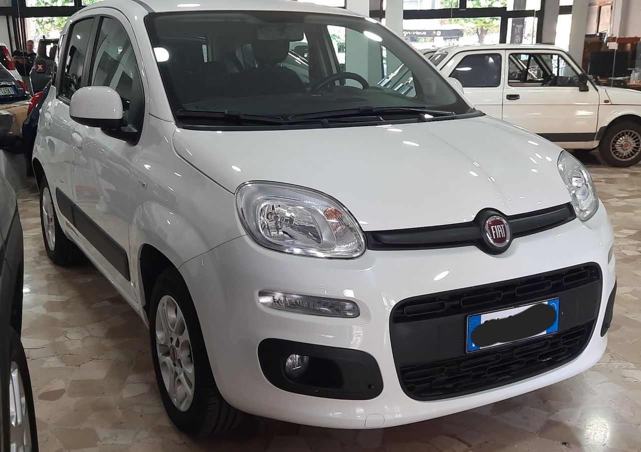 Fiat Panda 1.2 Lounge 5 posti